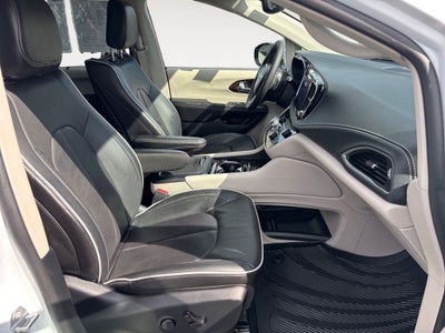 2023 Chrysler Pacifica Hybrid Limited