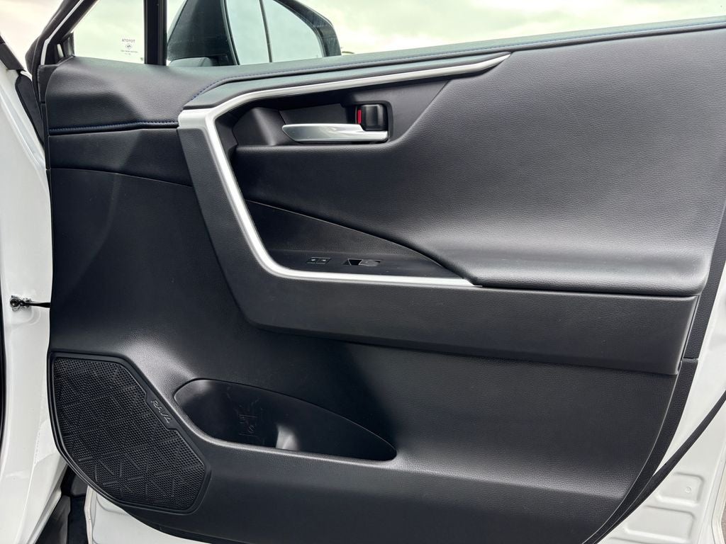 2022 Toyota RAV4 Hybrid XSE