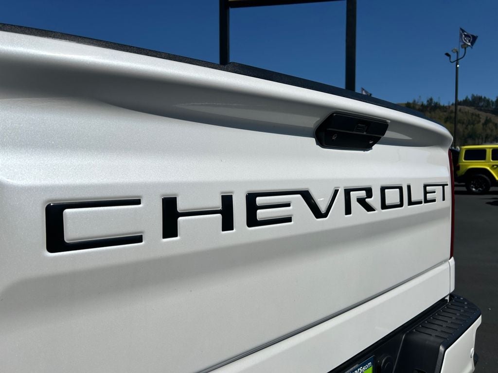 2022 Chevrolet Silverado 1500 LTD High Country