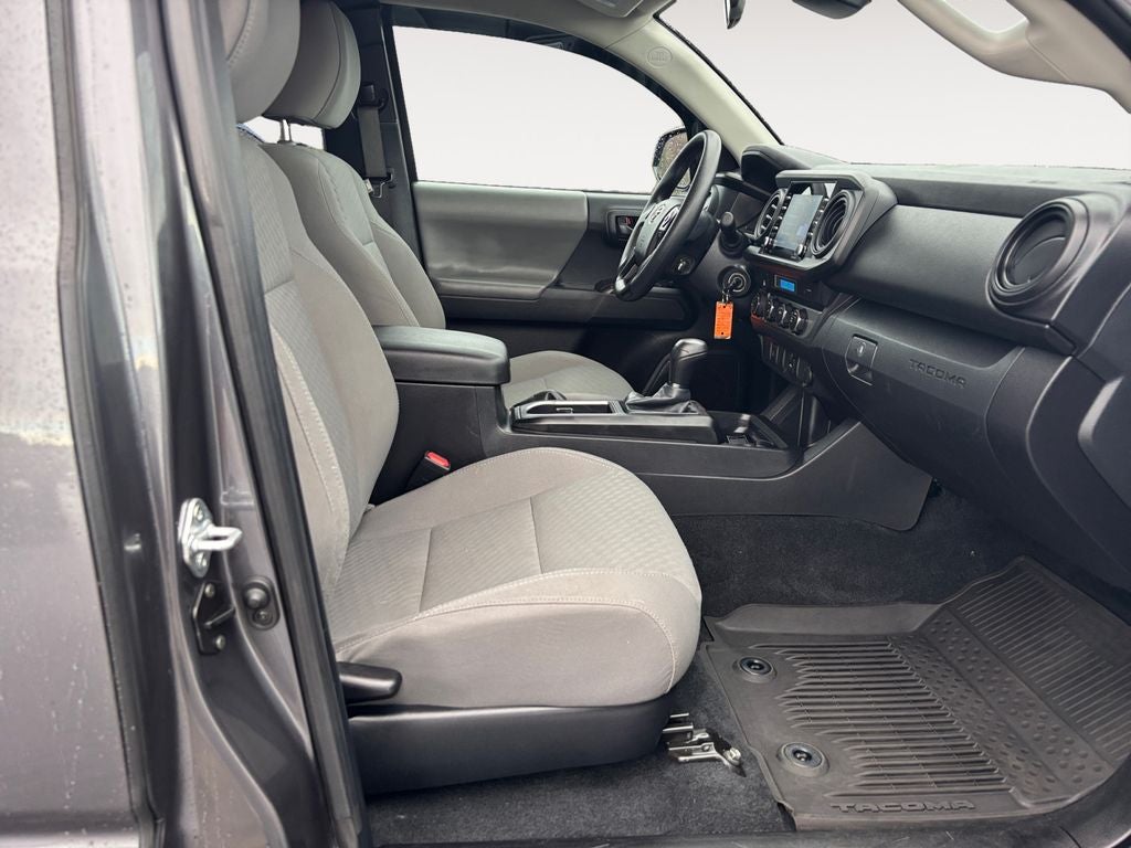 2022 Toyota Tacoma SR V6