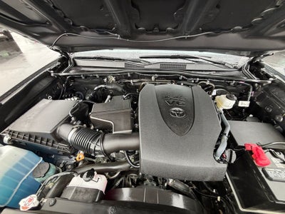 2022 Toyota Tacoma SR V6
