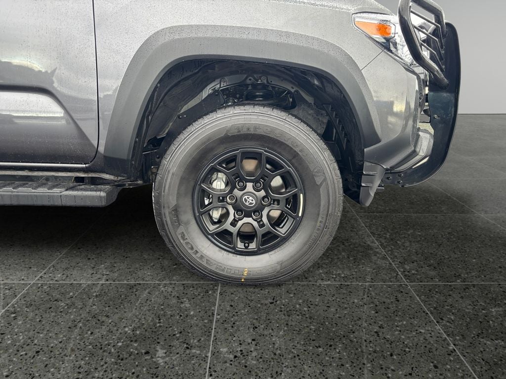 2022 Toyota Tacoma SR V6