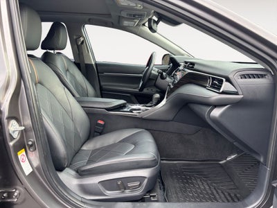 2019 Toyota Camry XLE