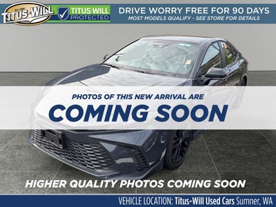 2025 Toyota Camry SE