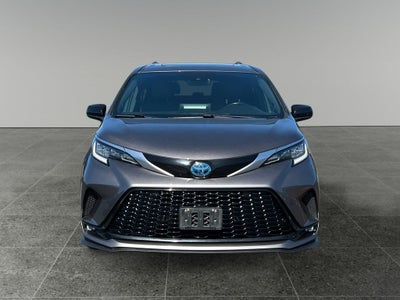 2021 Toyota Sienna XSE 7 Passenger