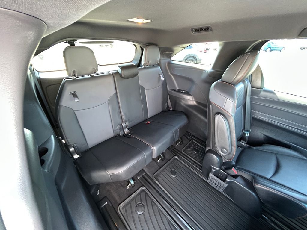2021 Toyota Sienna XSE 7 Passenger