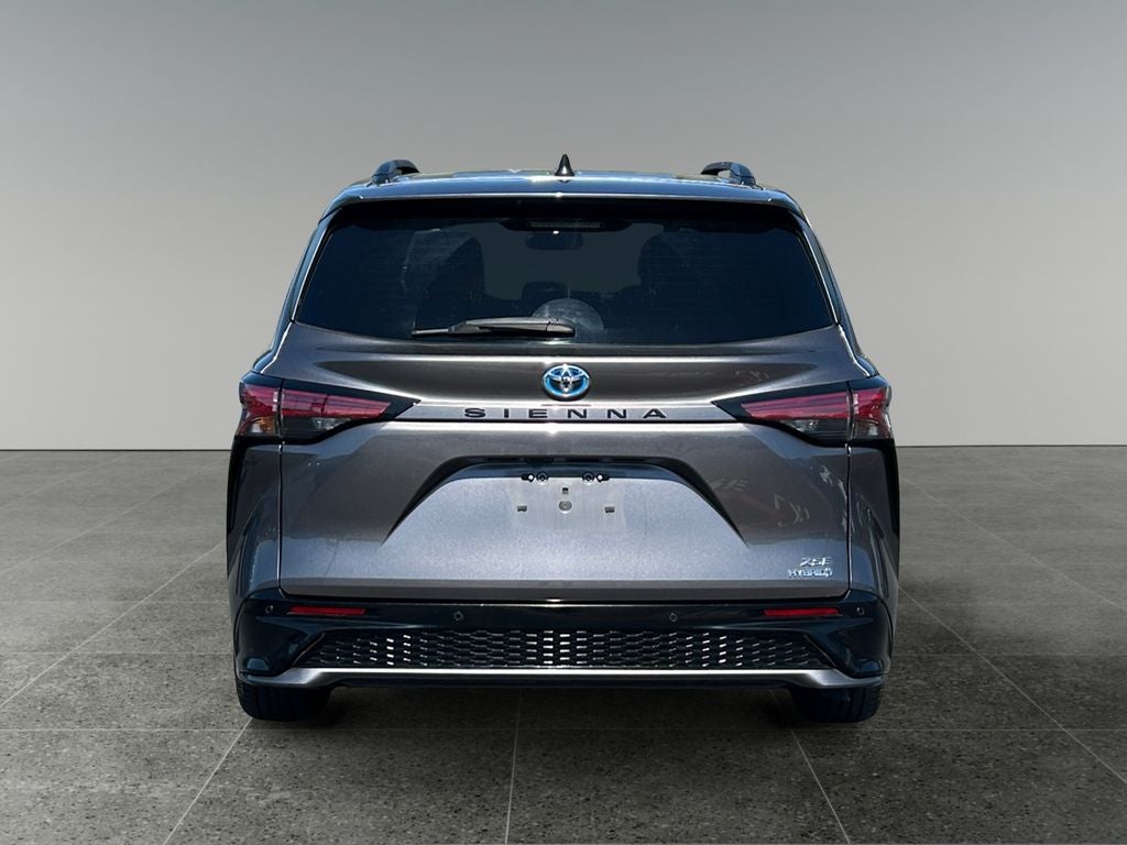 2021 Toyota Sienna XSE 7 Passenger