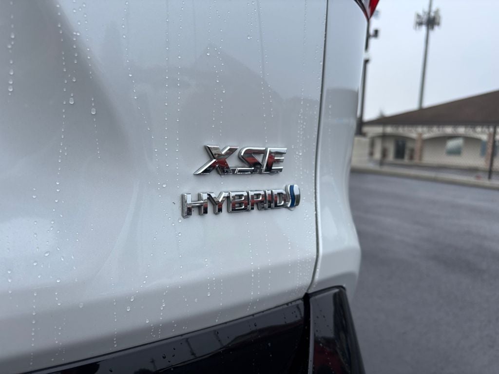 2024 Toyota RAV4 Hybrid XSE