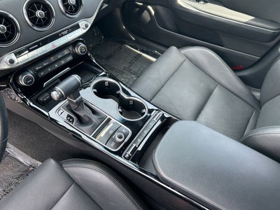 2023 Kia Stinger GT-Line