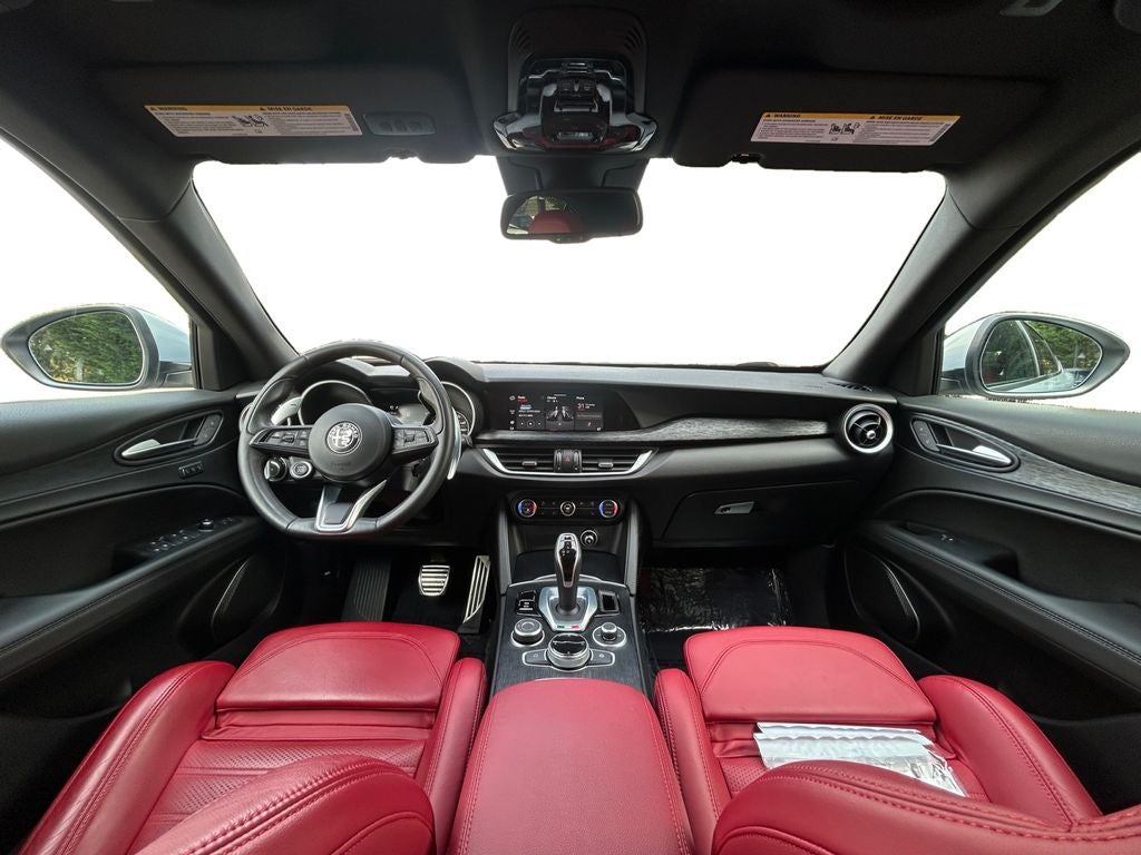 2022 Alfa Romeo Stelvio Sprint