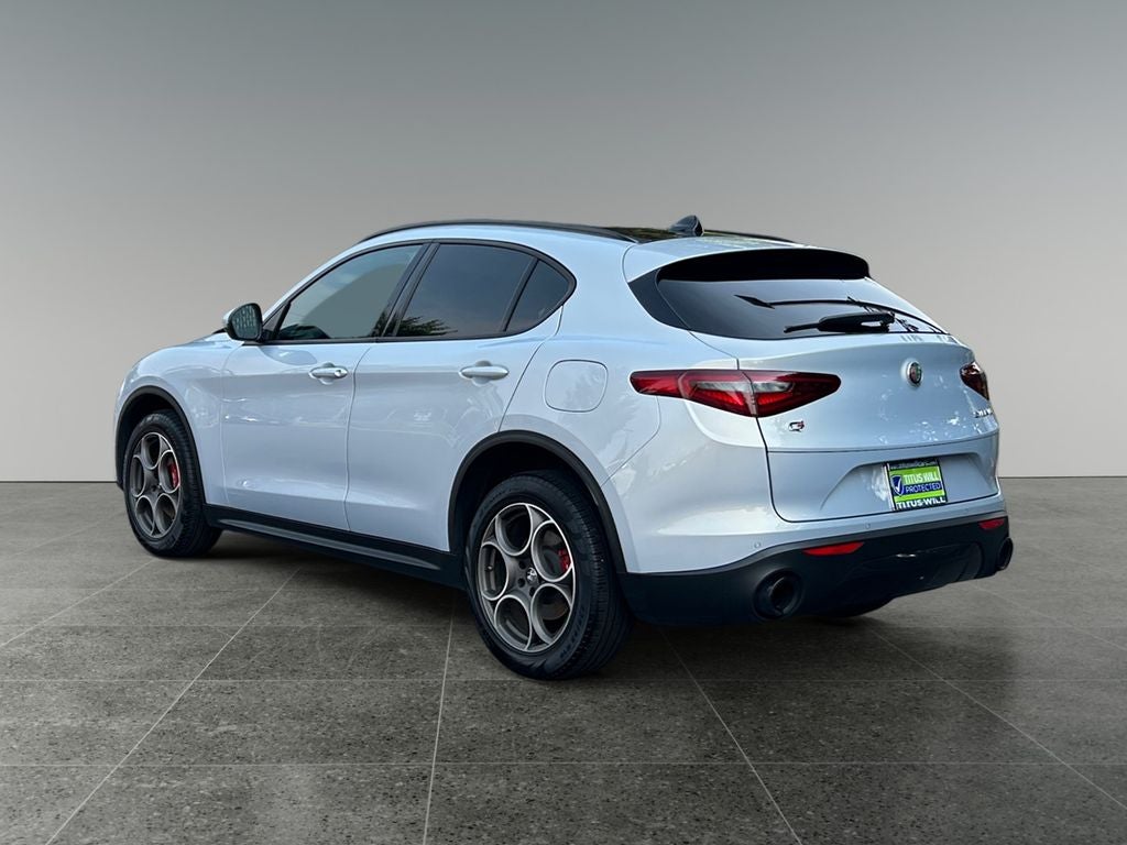 2022 Alfa Romeo Stelvio Sprint